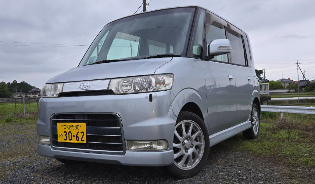 ダイハツ タント